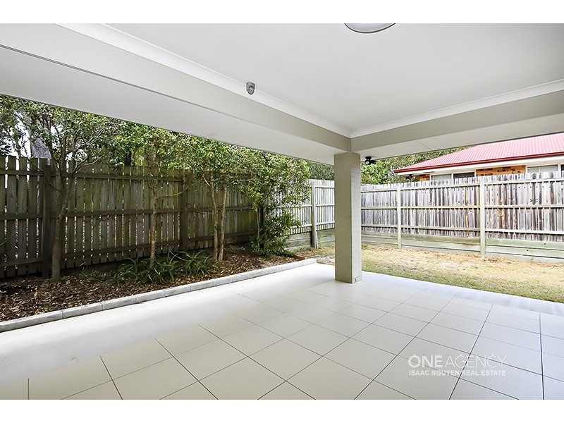 13 Tropical Drive, Forest Lake QLD 4078