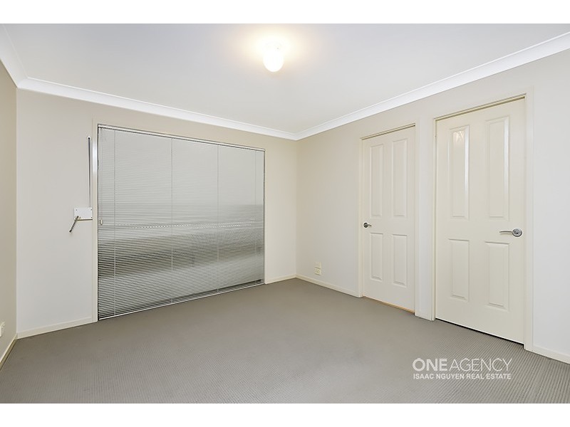 13 Tropical Drive, Forest Lake QLD 4078