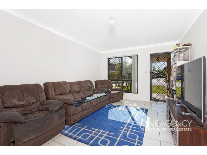 27/2 Sienna St, Ellen Grove QLD 4078