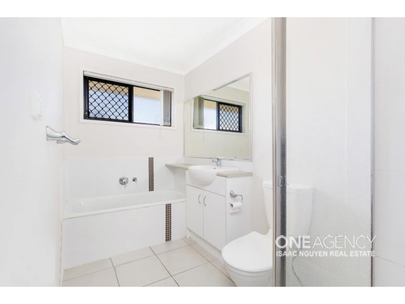 27/2 Sienna St, Ellen Grove QLD 4078