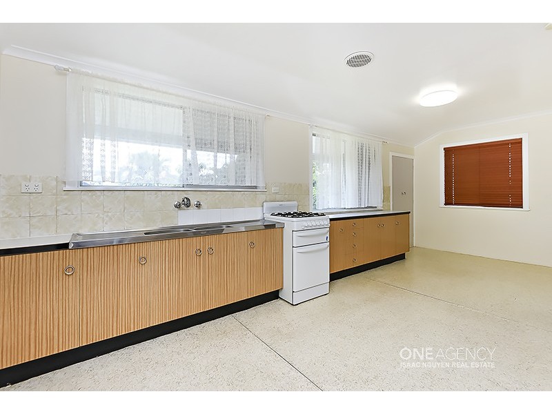 29 Lockerbie Street, Kangaroo Point QLD 4169