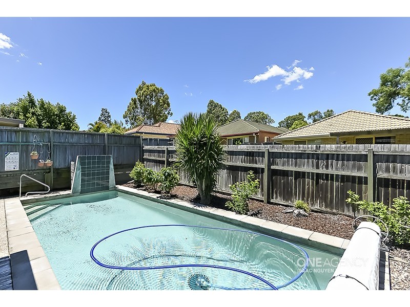 14 Lavender St, Springfield Lakes QLD 4300