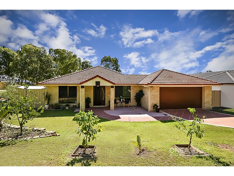 18 Dandenong St, Forest Lake QLD 4078