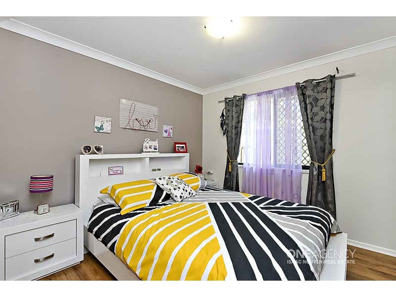 18 Dandenong St, Forest Lake QLD 4078