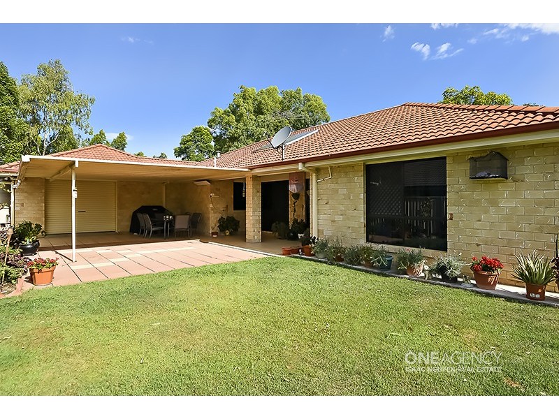 18 Dandenong St, Forest Lake QLD 4078