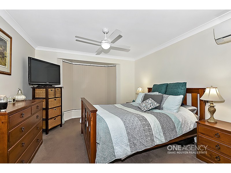 20 Glasshouse Cr, Forest Lake QLD 4078