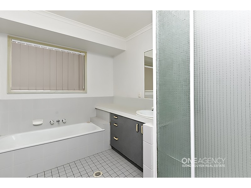 1-4 21 Waterford Rd, Gailes QLD 4300