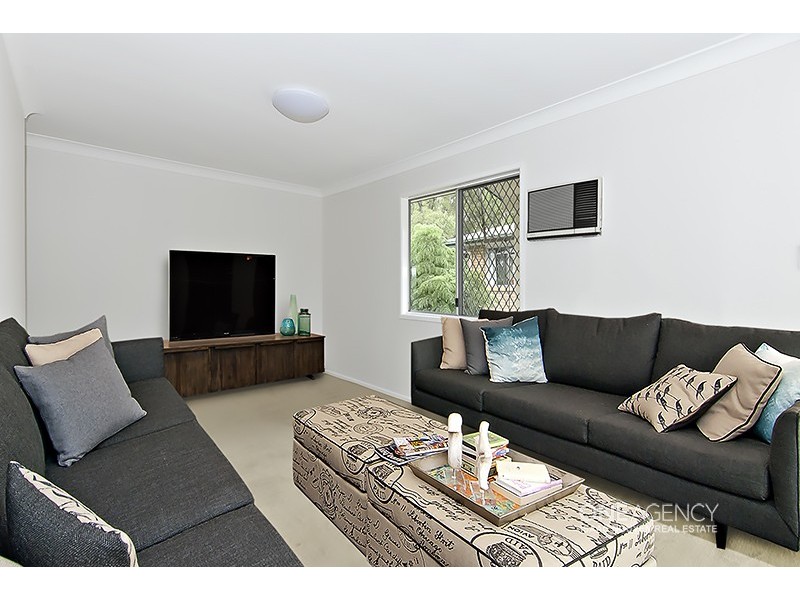 6 Serly Court, Bellbird Park QLD 4300
