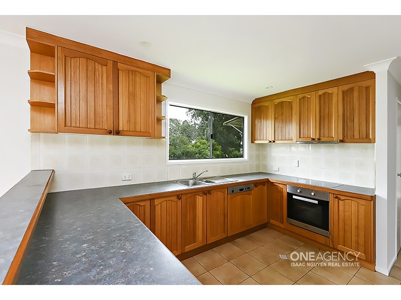 6 Serly Court, Bellbird Park QLD 4300