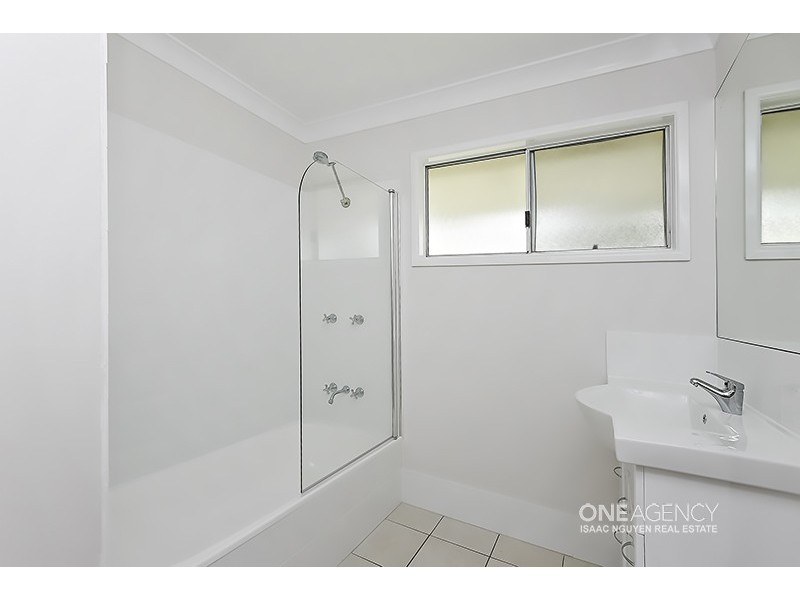 6 Serly Court, Bellbird Park QLD 4300