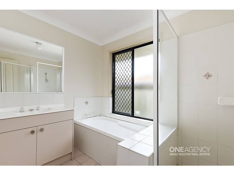 5 Ryecroft Place, Richlands QLD 4077