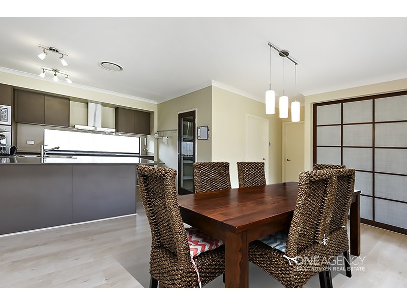 14 Messara Cct, Durack QLD 4077