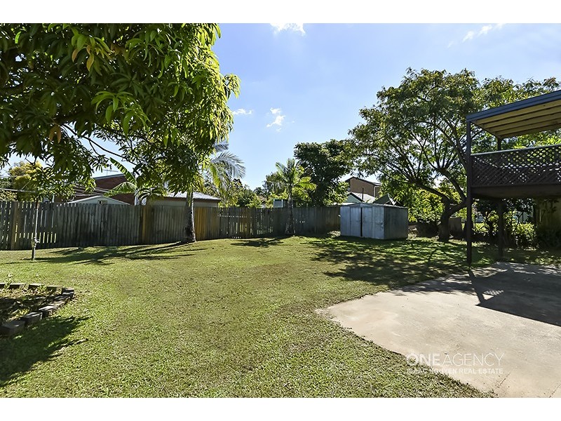 299 Blunder Rd, Durack QLD 4077