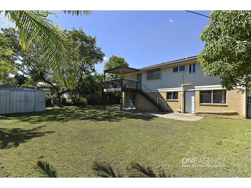 299 Blunder Rd, Durack QLD 4077