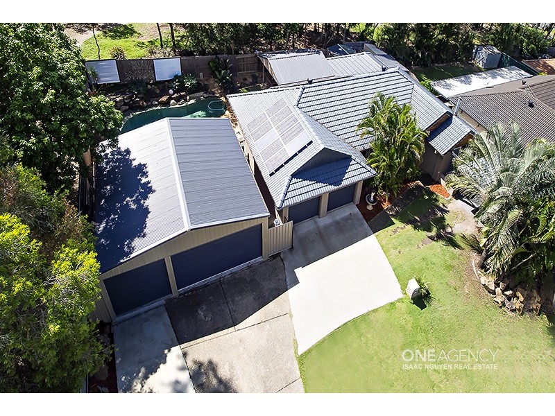 23 Stuart Pl, Forest Lake QLD 4078