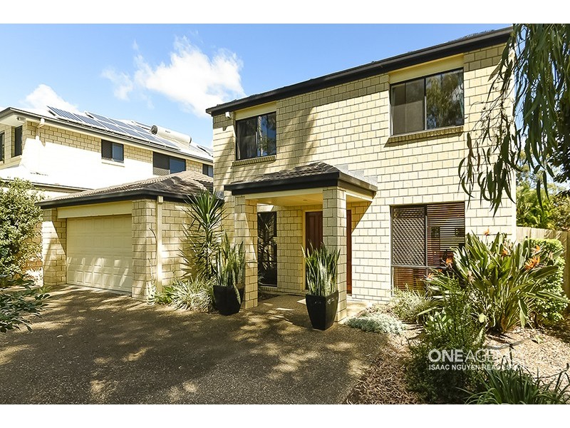 37 Cascade Dr, Forest Lake QLD 4078