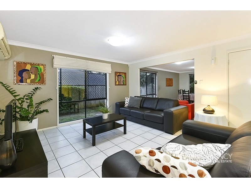 37 Cascade Dr, Forest Lake QLD 4078