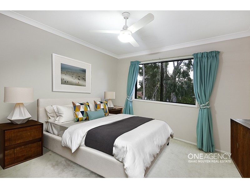 37 Cascade Dr, Forest Lake QLD 4078