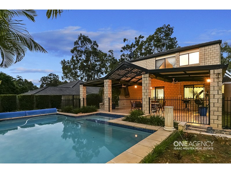 37 Cascade Dr, Forest Lake QLD 4078