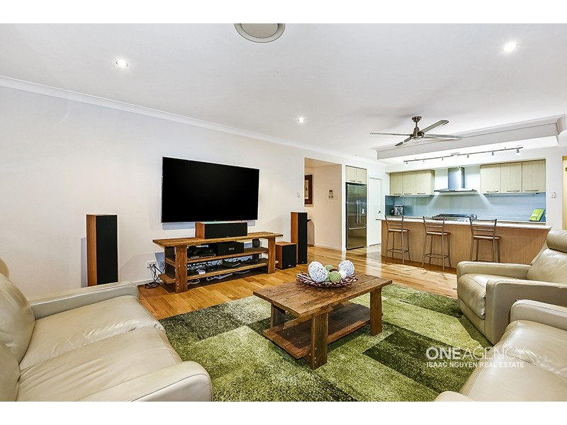 13 Rothburn St, Doolandella QLD 4077