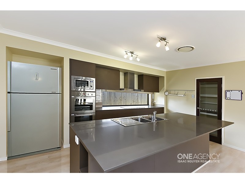 14 Messara Circuit, Durack QLD 4077