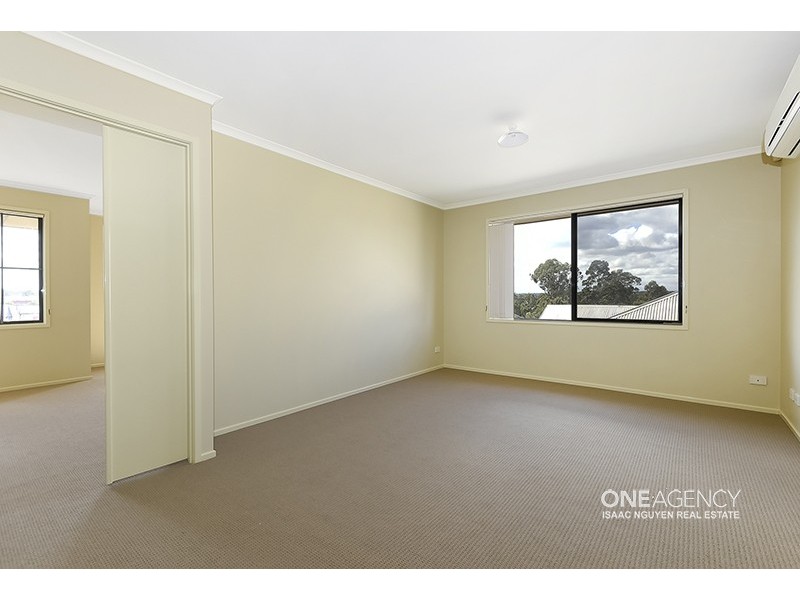 9 Abbotsford Place, Forest Lake QLD 4078