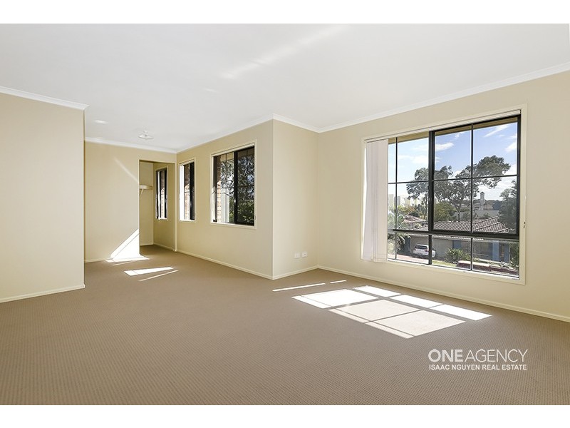 9 Abbotsford Place, Forest Lake QLD 4078