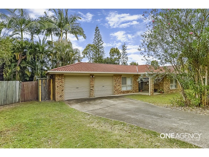 122 Laricina Circuit, Forest Lake QLD 4078
