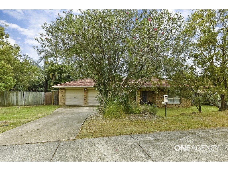 122 Laricina Circuit, Forest Lake QLD 4078