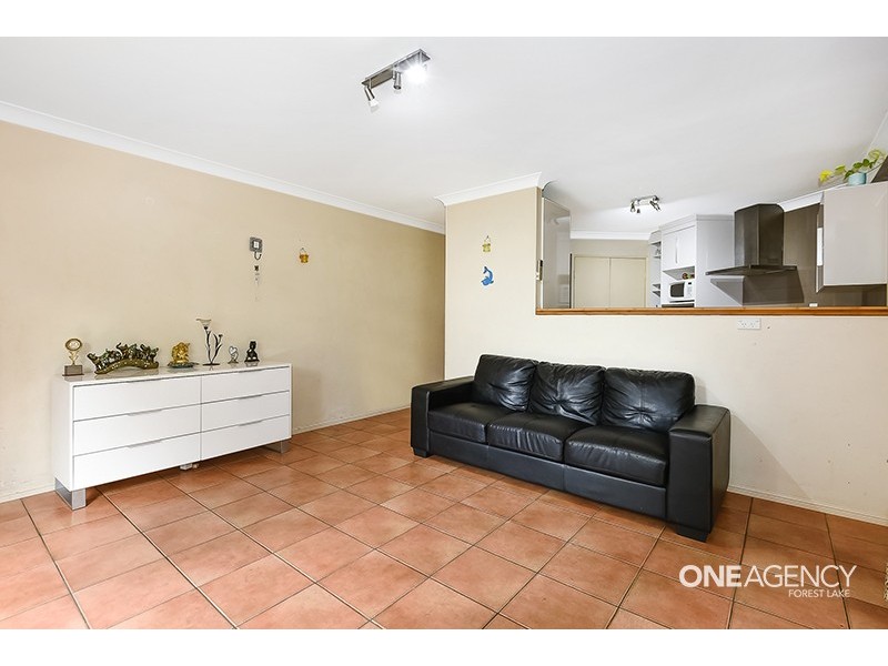 122 Laricina Circuit, Forest Lake QLD 4078