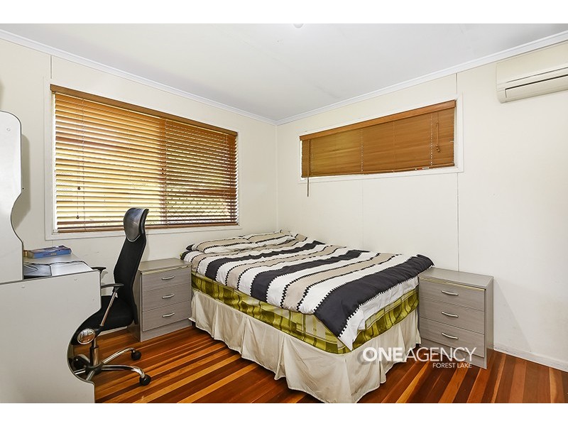 8 Doreen Cres, Ellen Grove QLD 4078