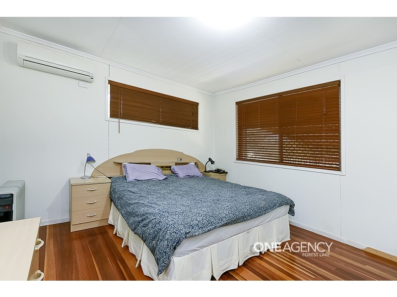 8 Doreen Cres, Ellen Grove QLD 4078