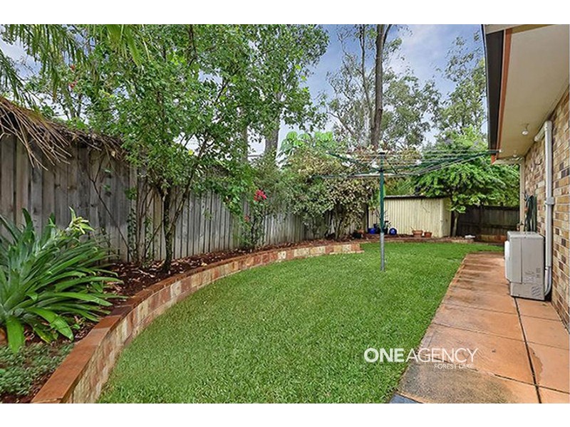 9 Kurrajong St, Durack QLD 4077