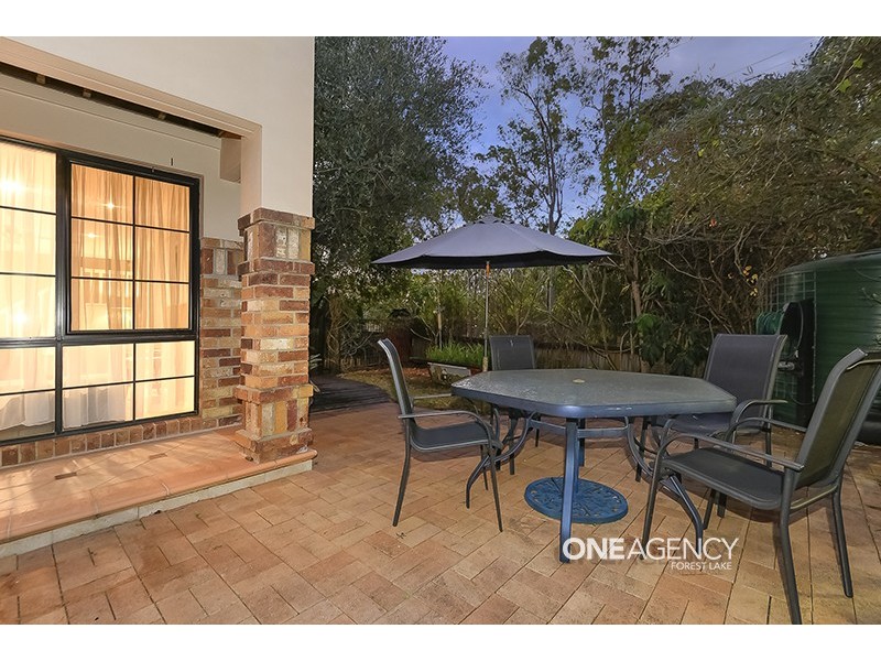 9 Kurrajong St, Durack QLD 4077