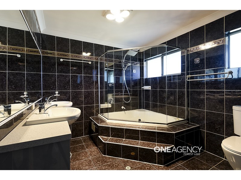 15 Peppin St, Durack QLD 4077