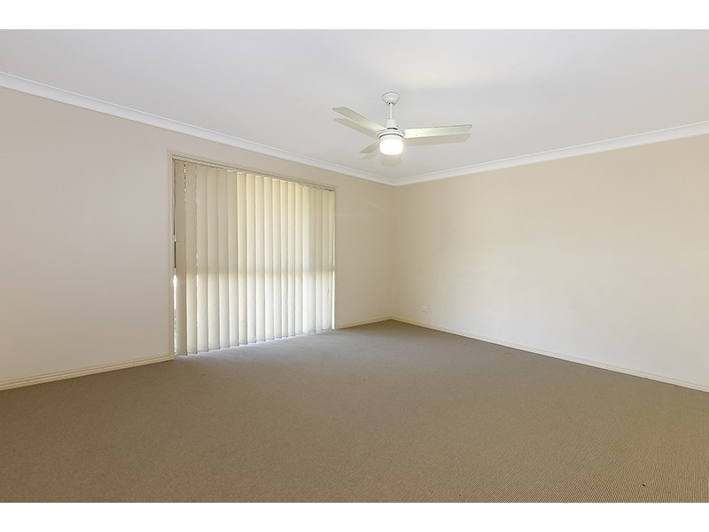 9 McKerrow Crescent, Goodna QLD 4300