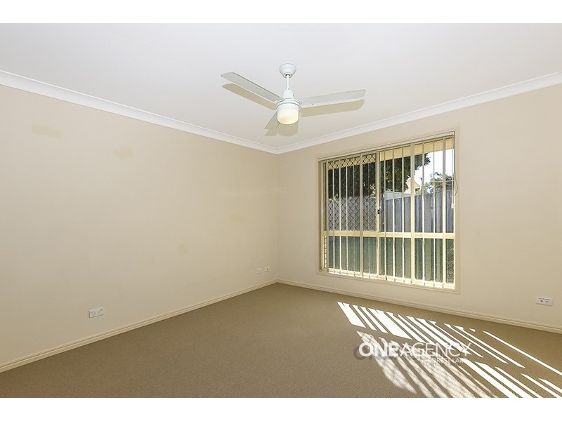 9 McKerrow Crescent, Goodna QLD 4300