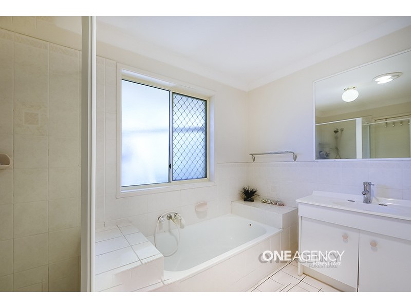 118 Wallaroo Way, Doolandella QLD 4077