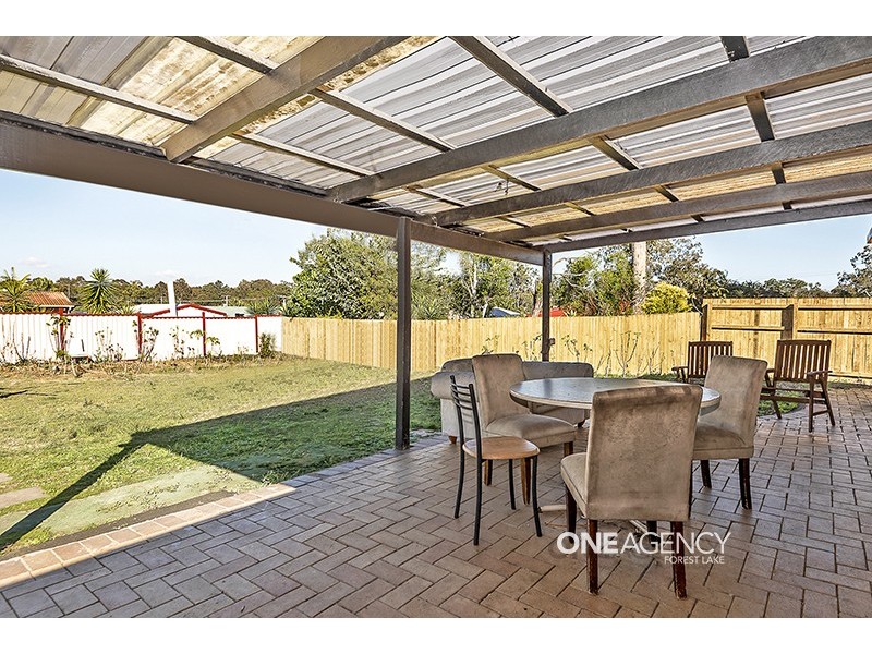 117 Addison Rd, Camira QLD 4300