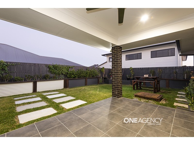 35 Elphinstone St, Doolandella QLD 4077