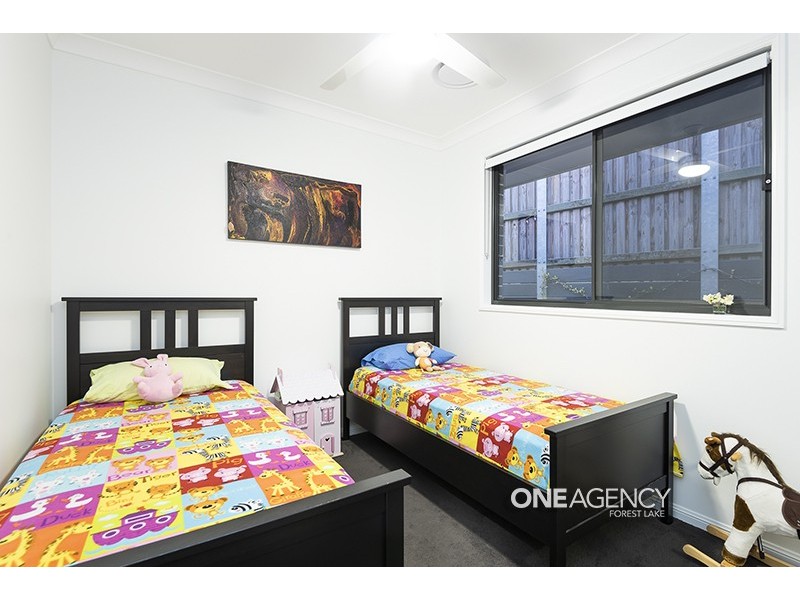 35 Elphinstone St, Doolandella QLD 4077