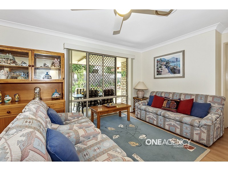 9 Prospero Cct, Springfield Lakes QLD 4300