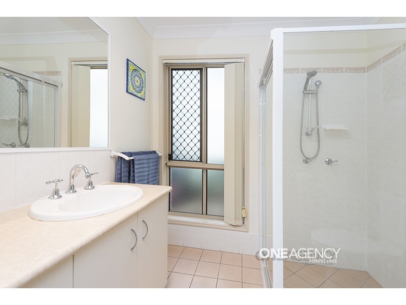 9 Prospero Cct, Springfield Lakes QLD 4300