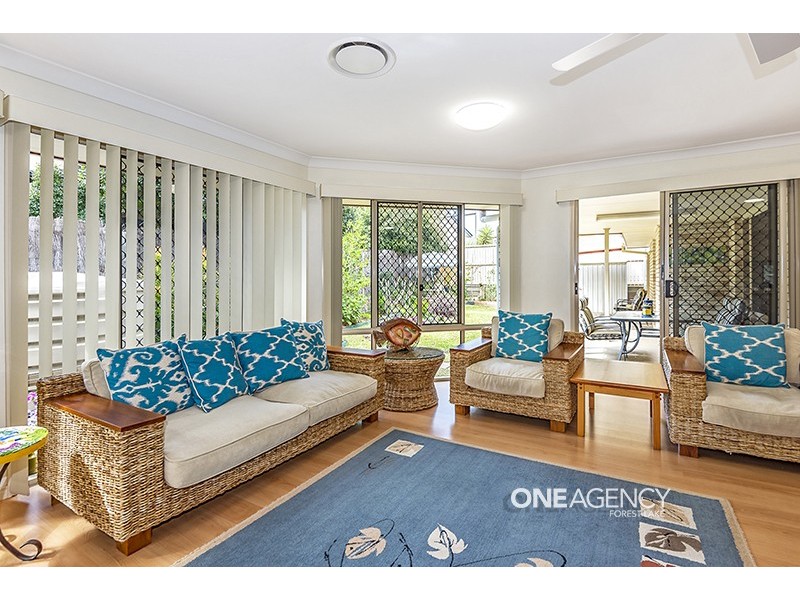 9 Prospero Cct, Springfield Lakes QLD 4300