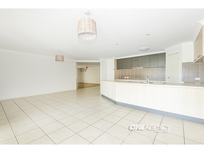 9 Elmwood Circuit, Springfield Lakes QLD 4300