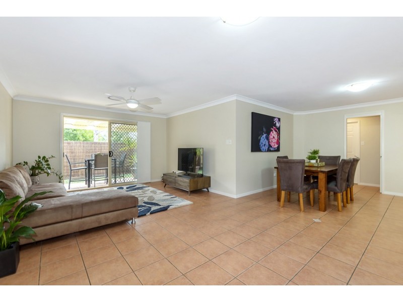 85 Oxford Pde, Forest Lake QLD 4078