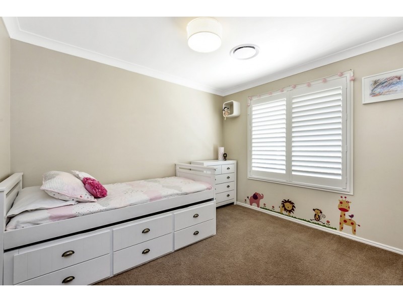 85 Oxford Pde, Forest Lake QLD 4078