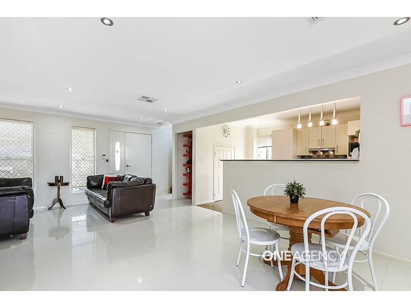 27 Thanbarran Pl, Inala QLD 4077