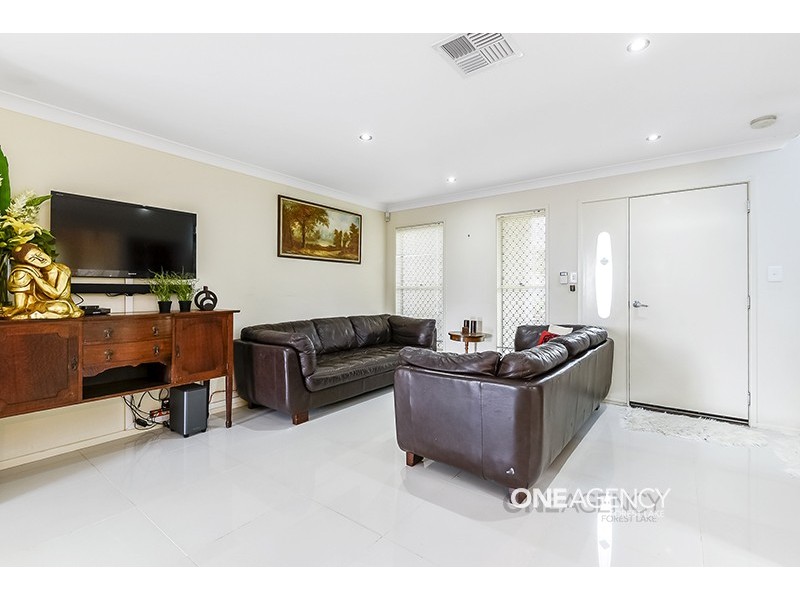 27 Thanbarran Pl, Inala QLD 4077