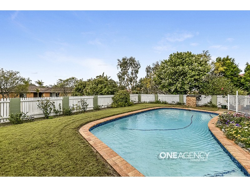 1 Meandarra Ct, Durack QLD 4077